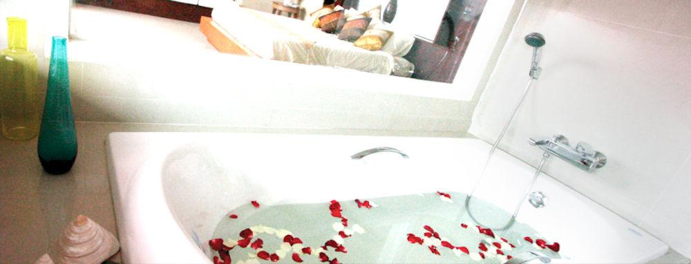 Morakot Twin Chumphon Hotel Ngoại thất bức ảnh