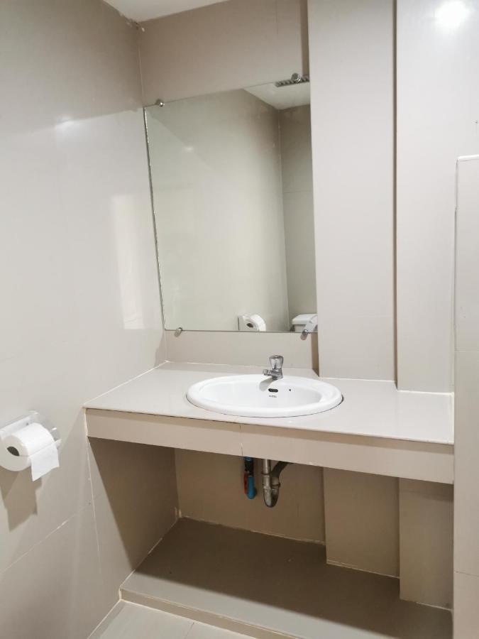 Morakot Twin Chumphon Hotel Ngoại thất bức ảnh