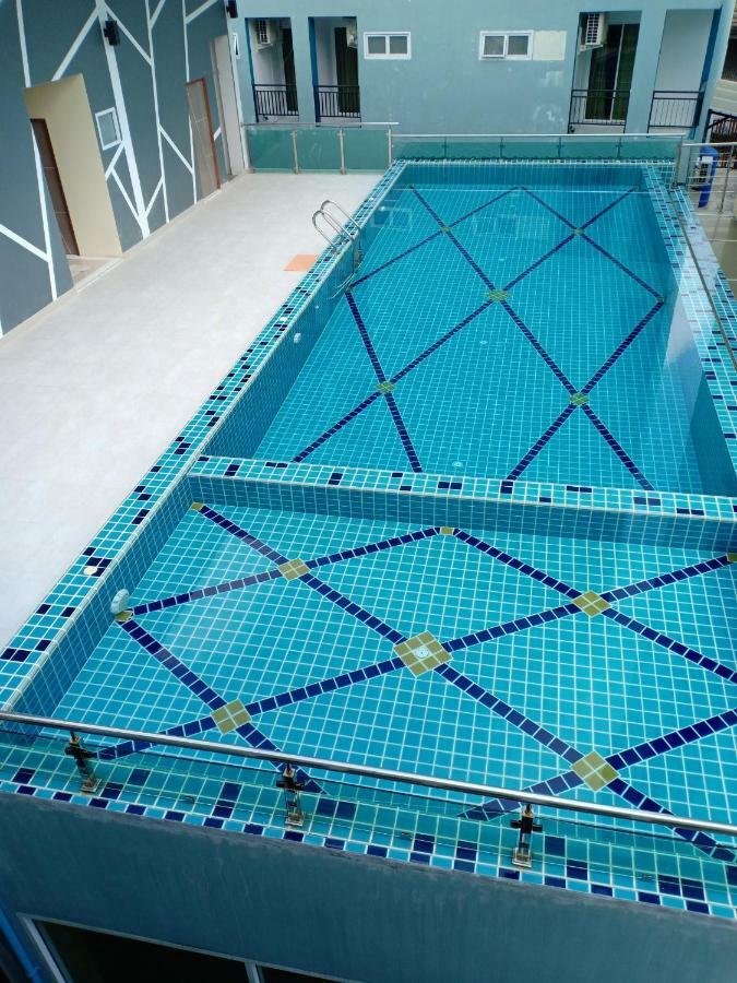 Morakot Twin Chumphon Hotel Ngoại thất bức ảnh