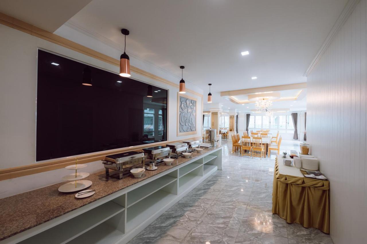 Morakot Twin Chumphon Hotel Ngoại thất bức ảnh